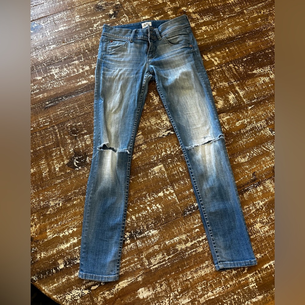 Hudson Midrise jeans